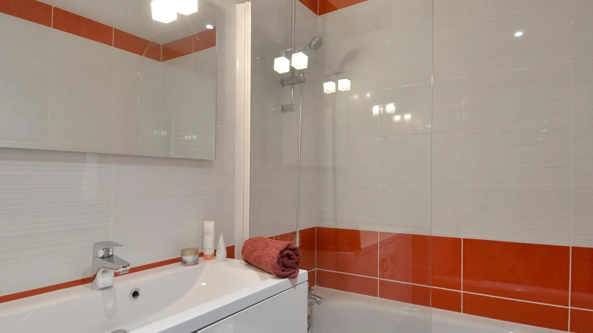 Appartement Renove, Centre Station, Balcon, Animaux Admis - Fr-1-181-2340 La Plagne-Tarentaise Апартаменты