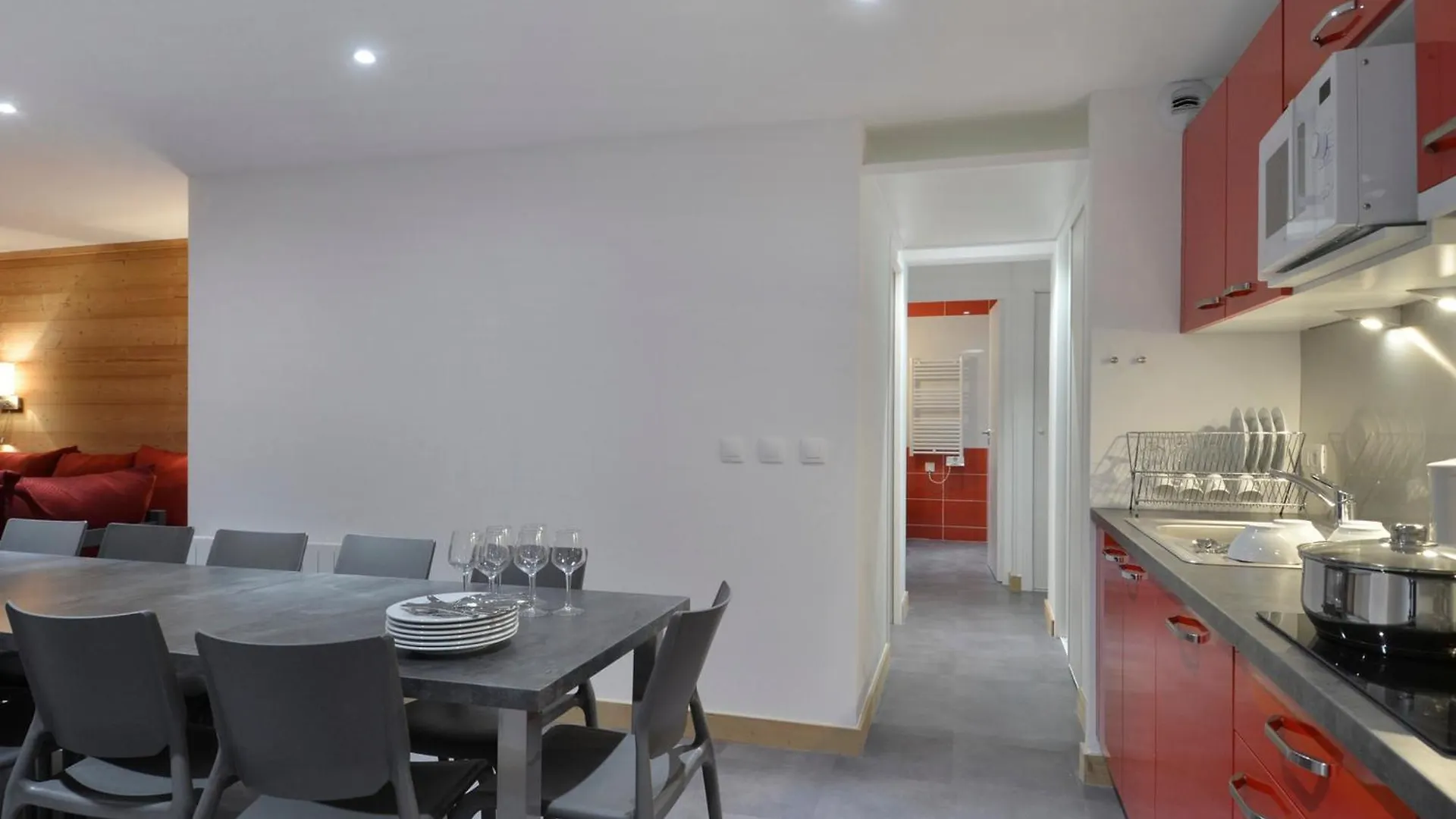 Апартаменты Appartement Renove, Centre Station, Balcon, Animaux Admis - Fr-1-181-2340 La Plagne-Tarentaise